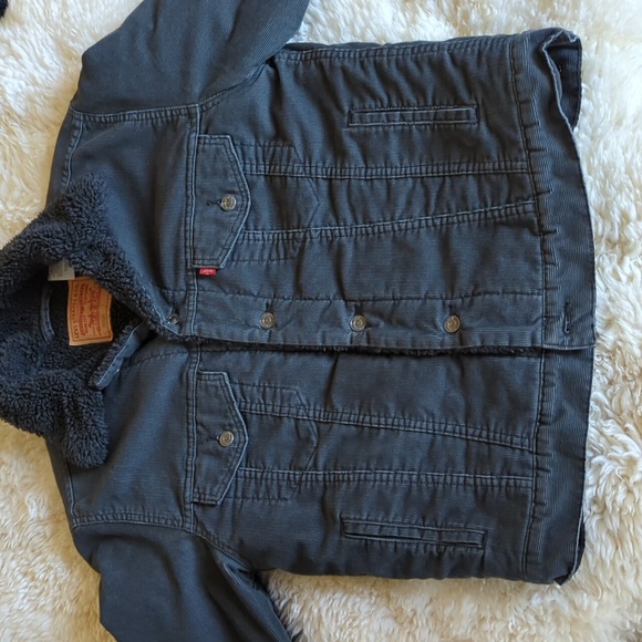 Levi's Sherpa Trucker Jacket - Picture 2 of 16